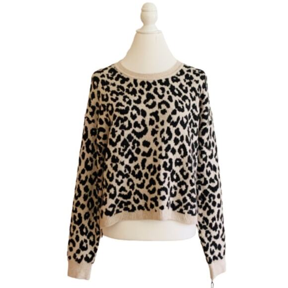 Sincerely Jules Sweater Leopard Animal Print Crew Neck Fuzzy Soft Large NEW - Picture 1 of 11